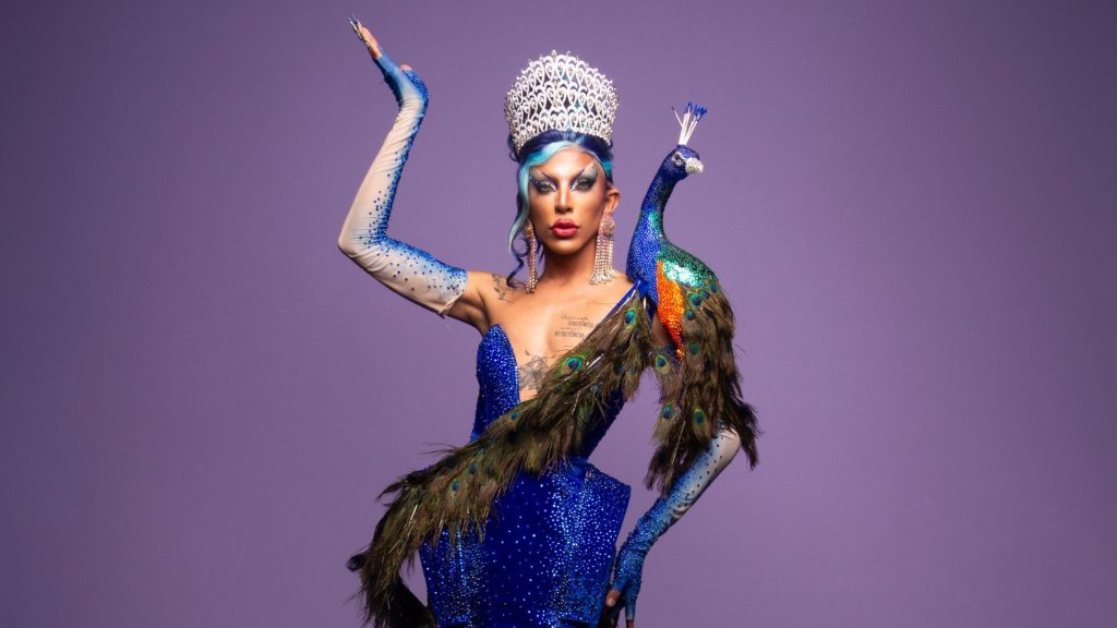 Campeã do Drag Race Brasil defende arte drag como profissão: ‘Paguem por nosso trabalho, nos respeitem’
