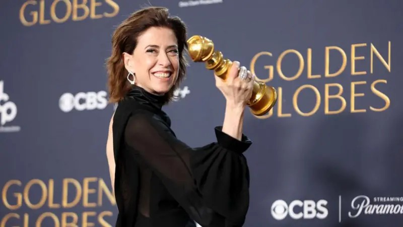 Fernanda Torres celebra vitória de Wagner Moura e ‘O Agente Secreto’ no Globo de Ouro