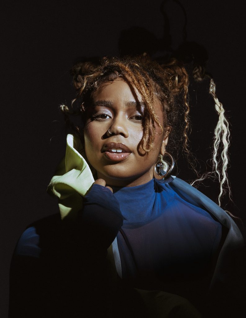 Melly tem Iuri Rio Branco na produção musical do segundo álbum de estúdio