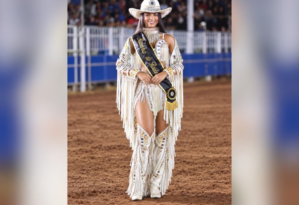 ‘Amava viver’, diz irmã de Rainha de Rodeio que morreu após ser atingida por raio