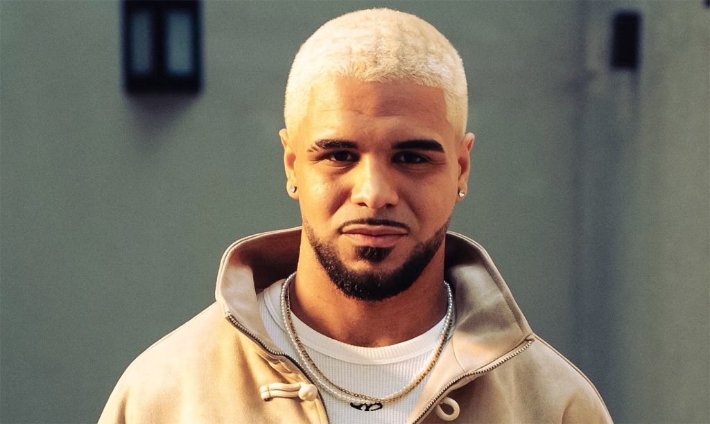 Maui revisita o repertório de Belo no universo do R&B, com feats com Melly, KBrum e Afrekassia, no álbum ‘R&Belo’